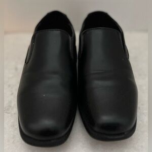 - PERRY ELLIS BOYS SHOES, DRESS, SLIP ON, size 13 small small
